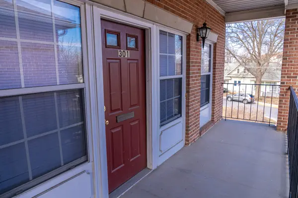 7307 Baltimore Ave #301, College Park, MD 20740