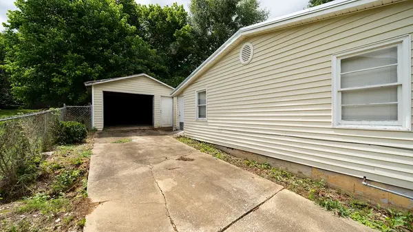 1036 Wheeling St, Birmingham, AL 35224