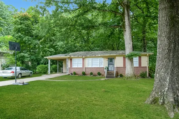 1701 2nd St NE, Center Point, AL 35215