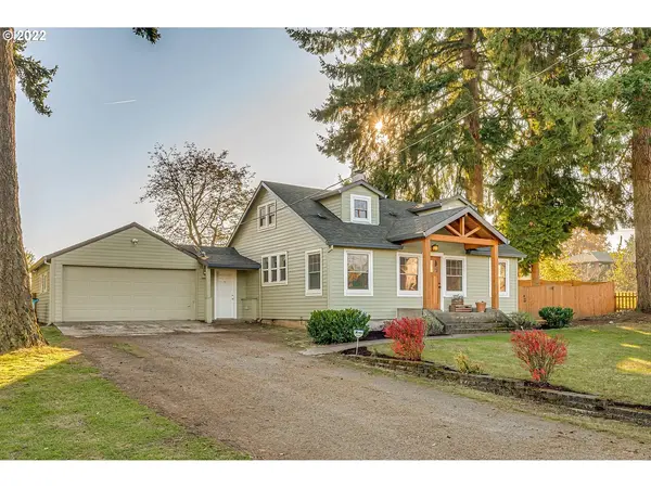 5811 NE 47th St, Vancouver, WA 98661