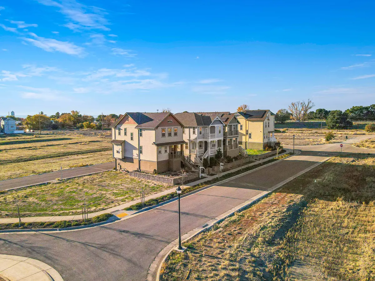 709 Bernadette PlIsleton, Ca 95641,