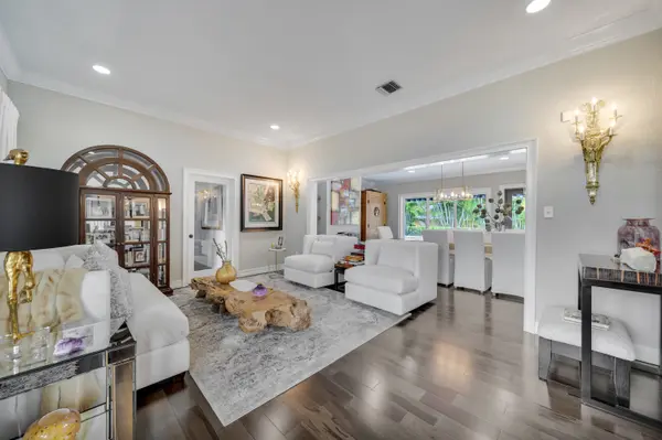 8500 SW 70th St, Miami, FL 33143