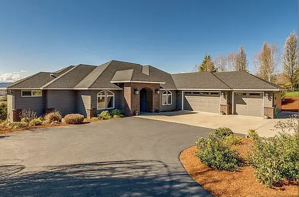 19810 NW 61st Ave, Ridgefield, WA 98642