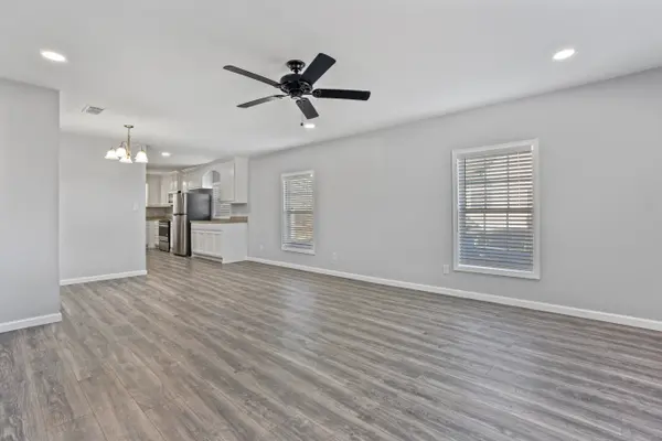 1110 N Ross Ave, Sherman, TX 75090