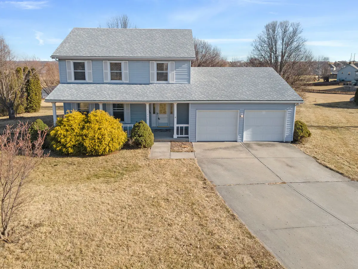 11557 NE Reinking Rd, Kansas City, MO 64156
