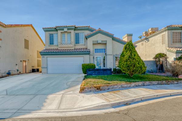 7821 Falconwing Ave, Las Vegas, NV 89131