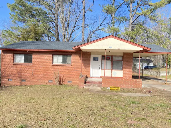 2108 Medaris Rd NW, Huntsville, AL 35810