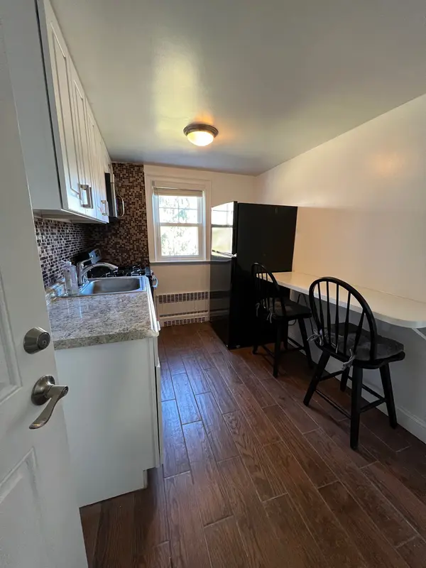 2 Wyman St, Rye Brook, NY 10573