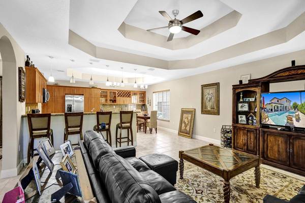 Miami Lakes, FL 33014