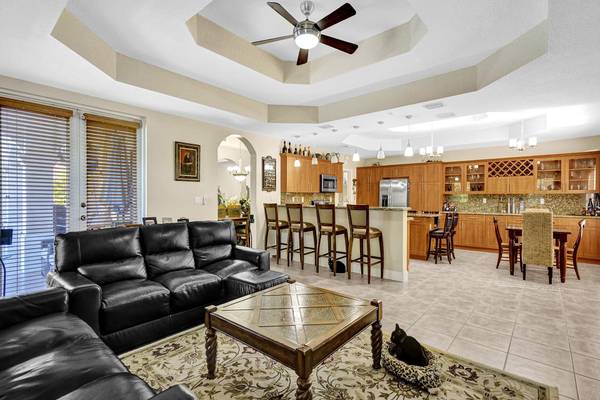 Miami Lakes, FL 33014