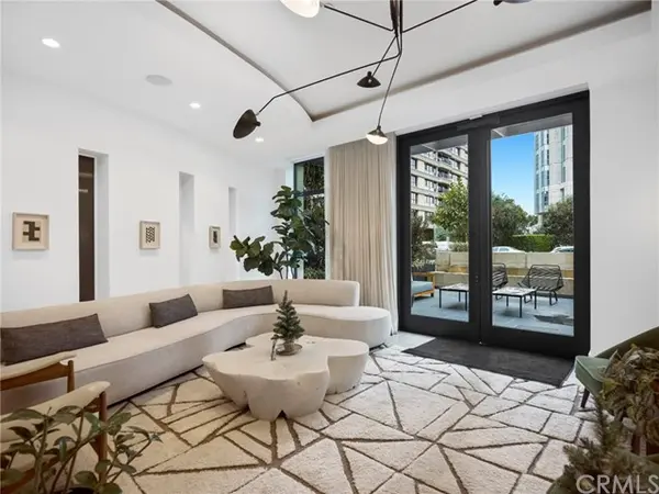 10777 Wilshire Blvd Los Angeles #202, Ca 90211,