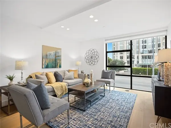 10777 Wilshire Blvd Los Angeles #202, Ca 90211,