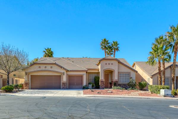 307 Quiet Harbor Dr, Henderson, NV 89052