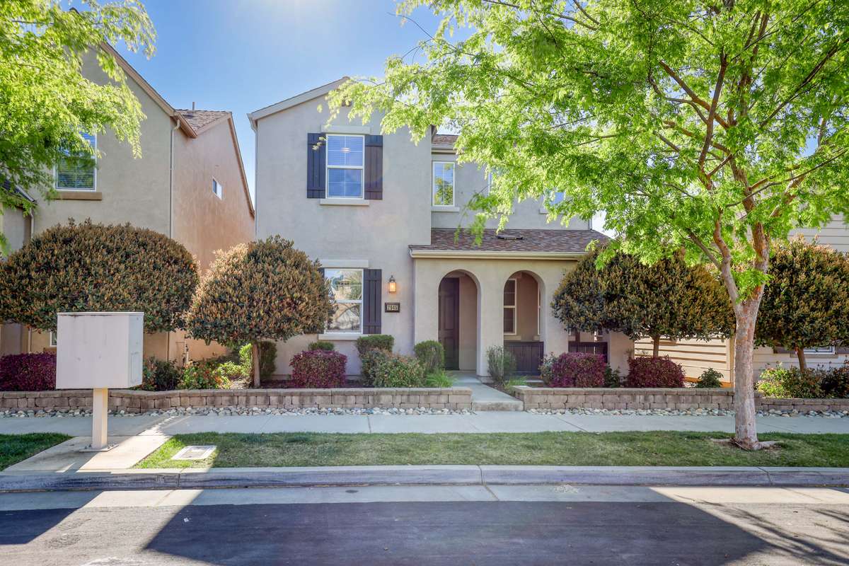 2945 Market St, Roseville, CA 95747
