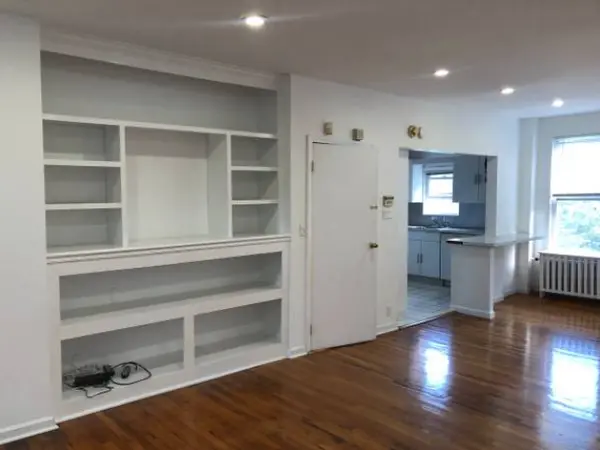 915 Hall St, Mamaroneck, NY 10543