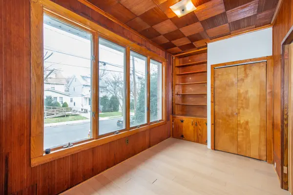 31 Dawson Ave #1, Clifton, NJ 07012