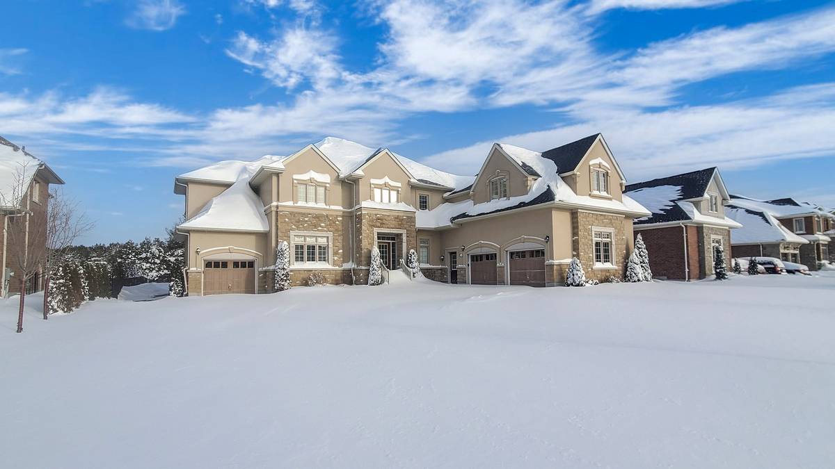 20 Wyndance Way, Uxbridge, ON L9P 0B8