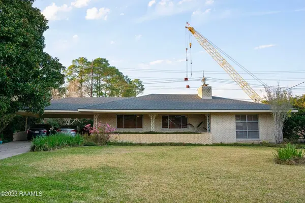 703 Beverly Dr, Lafayette, LA 70503