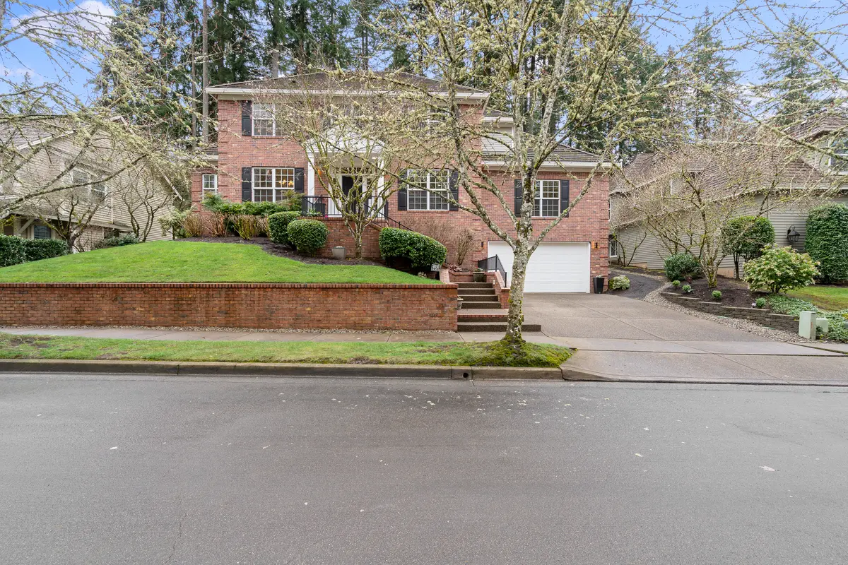 4030 Canal Woods Ct, Lake Oswego, OR 97034