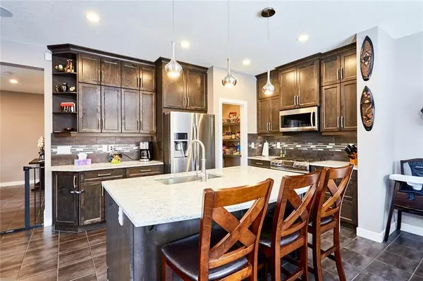 107 Canals Clos SW, Airdrie, AB T4B 0S6