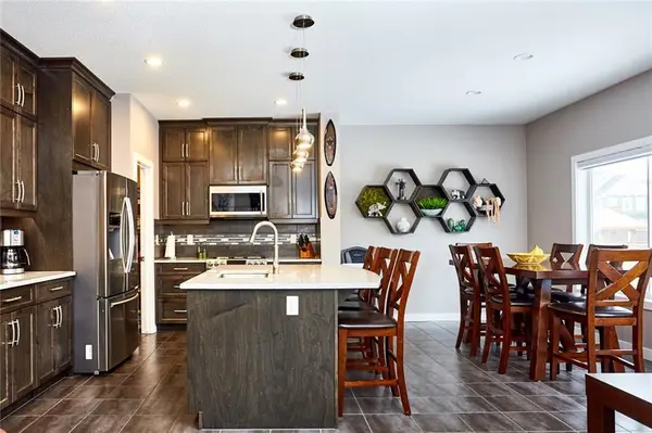 107 Canals Clos SW, Airdrie, AB T4B 0S6