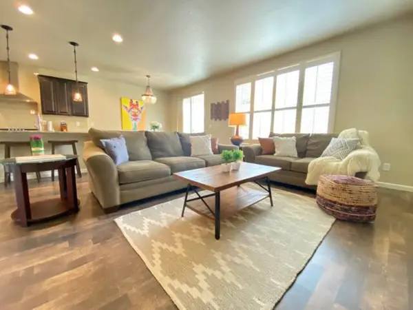 2861 Tallgrass Ln, Berthoud, CO 80513
