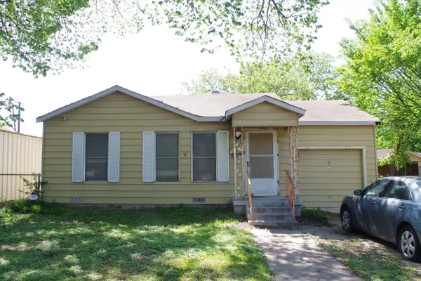 3574 Wayside Ave, Fort Worth, TX 76110