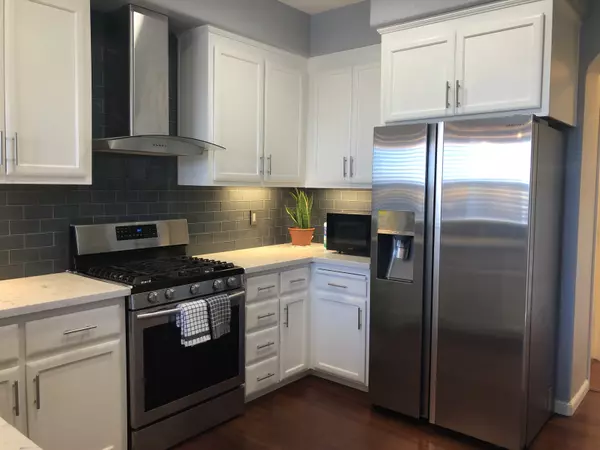 San Mateo, CA 94403,1311 Wayne Way