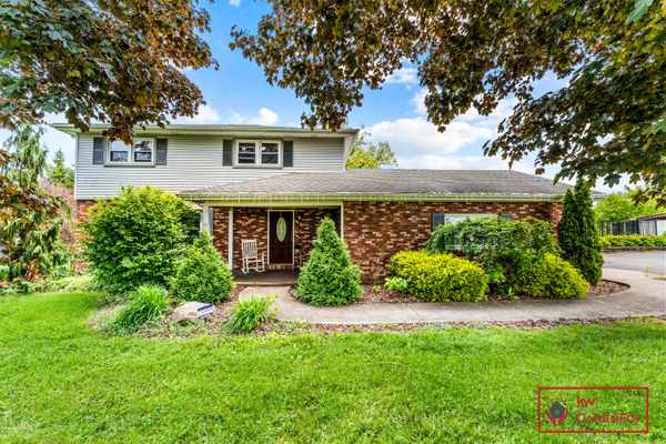 319 Brewster Rd, New Castle, PA 16102