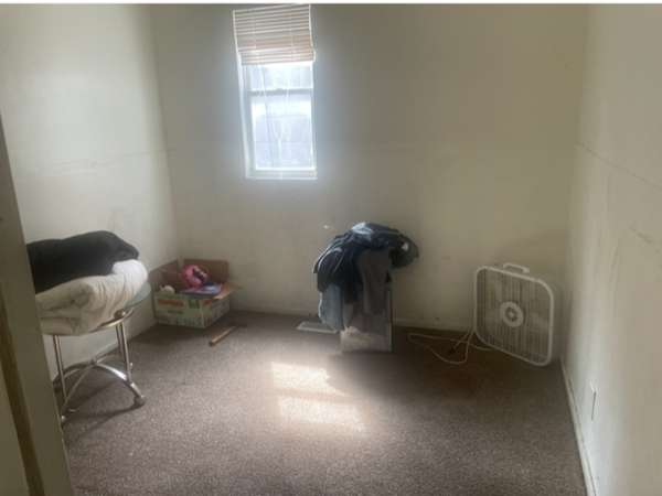3776 Belvidere St, Detroit, MI 48214