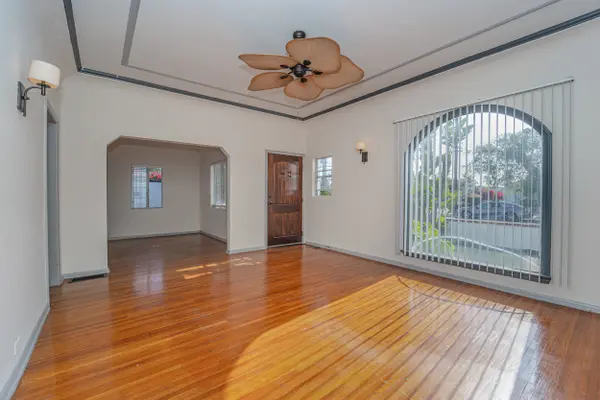2628 Maine Ave, Long Beach, CA 90806