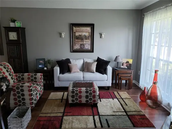 30331 Glenham Ct, Wesley Chapel, FL 33543