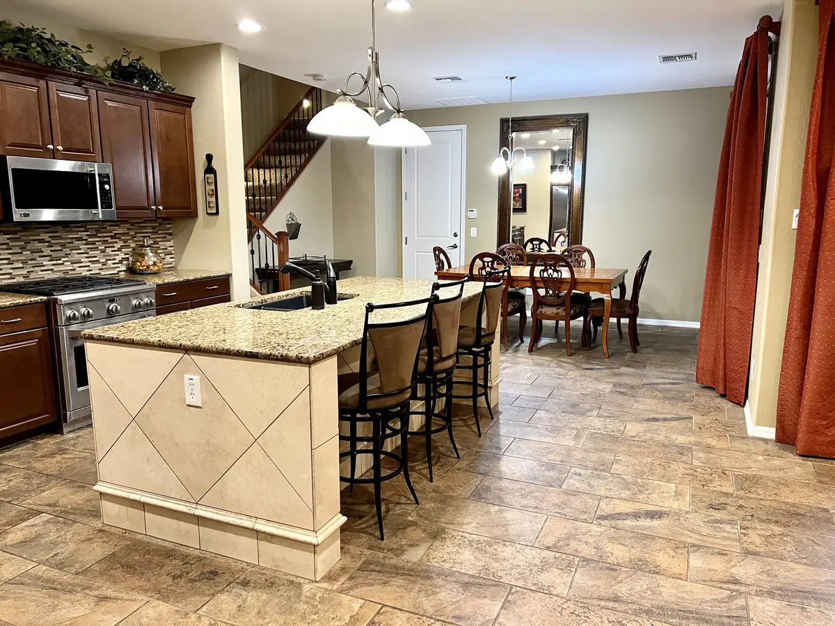 1019 S Agnes Ln, Gilbert, AZ 85296