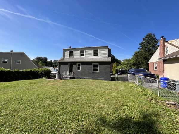Havertown, PA 19083,265 Golf Hills Rd
