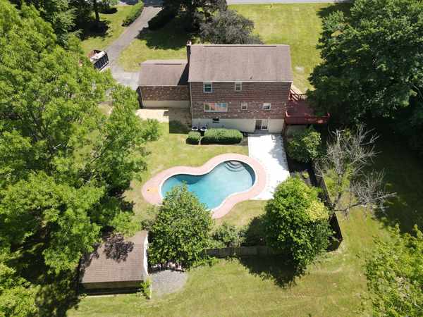 51 Mendenhall Dr, Glen Mills, PA 19342