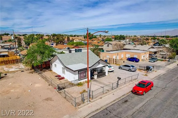 1825 Yale St, North Las Vegas, NV 89030