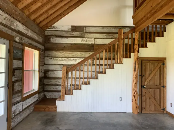 1171 Dockal Rd, New Ulm, TX 78950