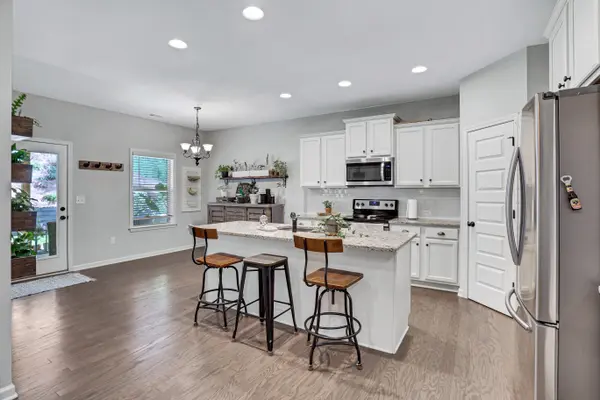 67 Blue Sky Dr, Dawsonville, GA
