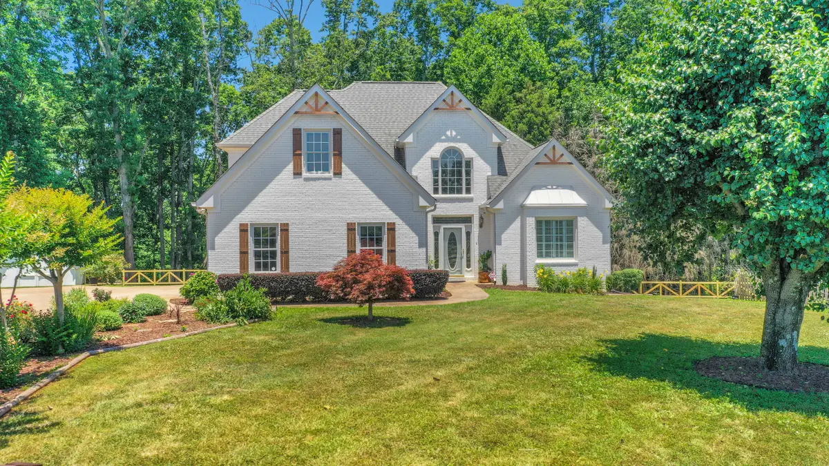 6825 Bennett Rd, Cumming, GA 30041