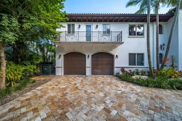7945 SW 52nd Ave, Miami, FL 33143