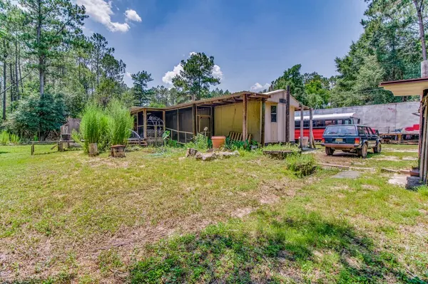 7931 Malone Rd, Milton, FL 32570