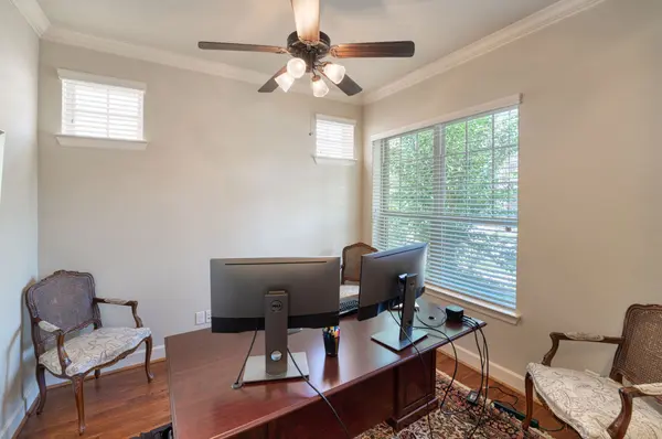 1017 Ivy Charm Way, Arlington, TX 76005
