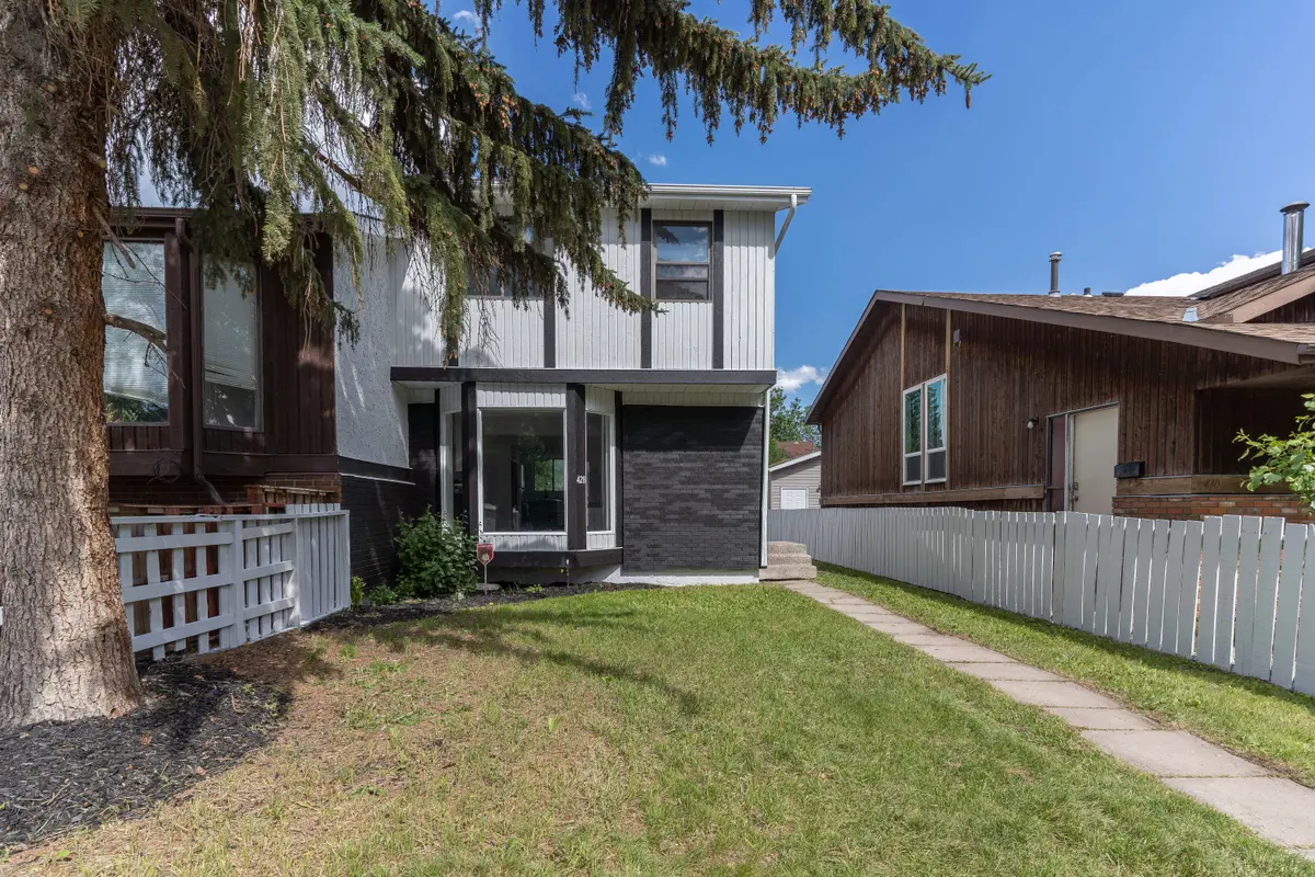 428 Templeview Dr NE, Calgary, AB T1Y 4L2