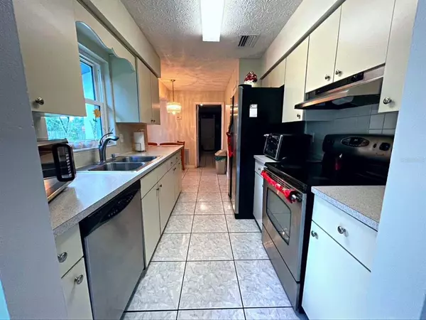 Orlando, FL 32829,8709 Brackenwood Dr