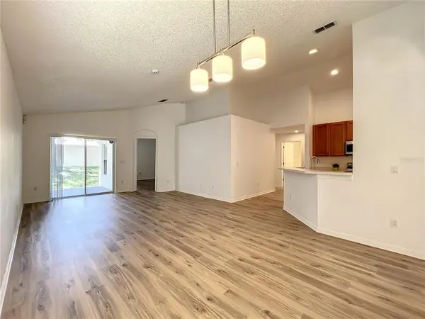 4702 Park Eden Cir, Orlando, FL 32810