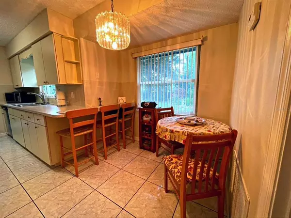 Orlando, FL 32829,8709 Brackenwood Dr