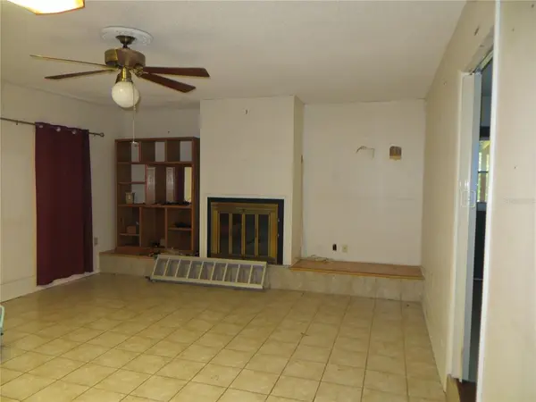 7925 Napoleon St, Orlando, FL 32825