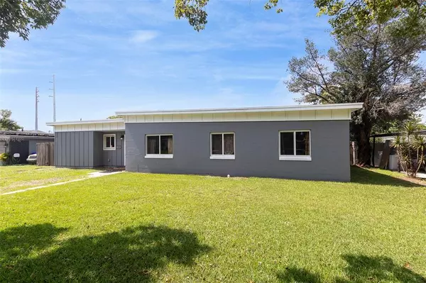 7007 Moderna Way, Orlando, FL 32822