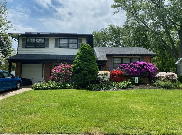 933 Alexandria Dr, Newark, DE 19711