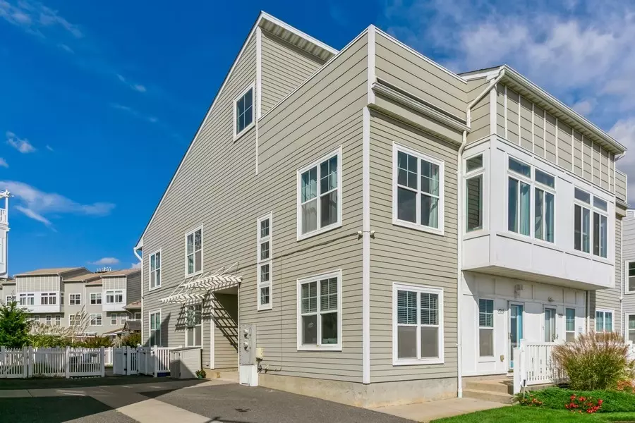 Arverne By The Sea, NY 11692,7006 Beach Front Rd